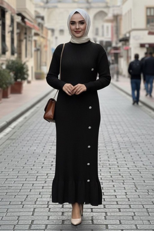 Yan Düğmeli Fırfırlı Elbise H25309 Siyah Yan Düğmeli Fırfırlı Elbise H25309 Siyah