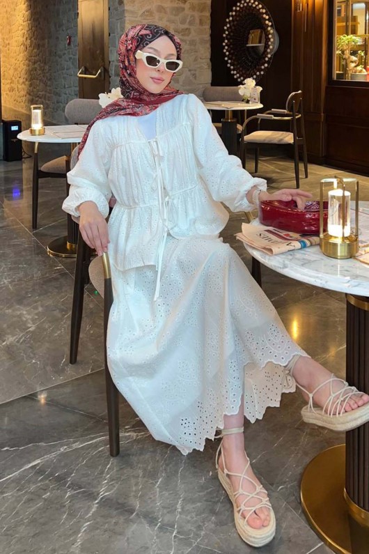 Bağlamalı Brode Takım Beyaz 3008