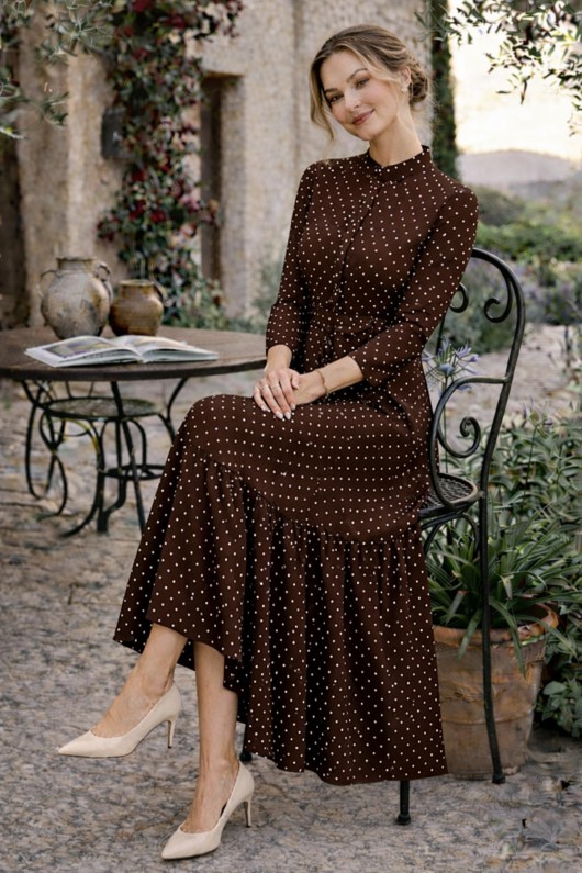 Puantiye Desenli Tesettür Elbise 586 Kahverengi Puantiye Desenli Tesettür Elbise 586 Kahverengi