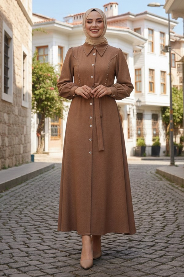 Boncuk Detaylı Elbise Kahverengi 6809 Boncuk Detaylı Elbise Kahverengi 6809