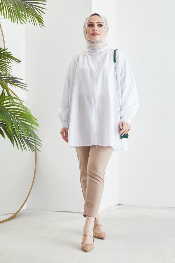 Hakim Yaka Balon Kol Salaş Tesettür Gömlek Beyaz 61378 Hakim Yaka Balon Kol Salaş Tesettür Gömlek Beyaz 61378