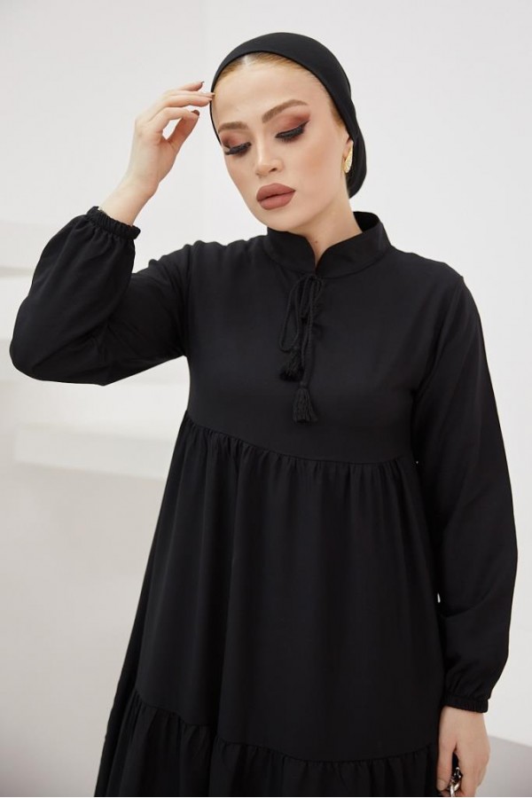 Yakası Bağcıklı Tesettür Elbise Siyah 425 Yakası Bağcıklı Tesettür Elbise Siyah 425