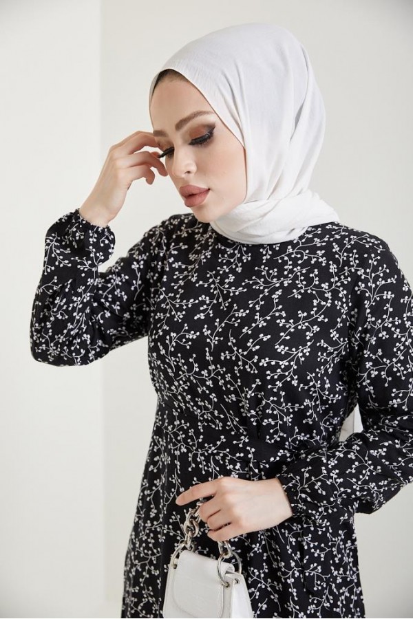 Desenli Tesettür Viskon Elbise Siyah 2383 Desenli Tesettür Viskon Elbise Siyah 2383