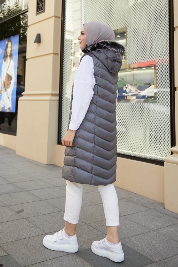 Kapüşonlu Tesettür Şişme Yelek Antrasit 1702 Kapüşonlu Tesettür Şişme Yelek Antrasit 1702