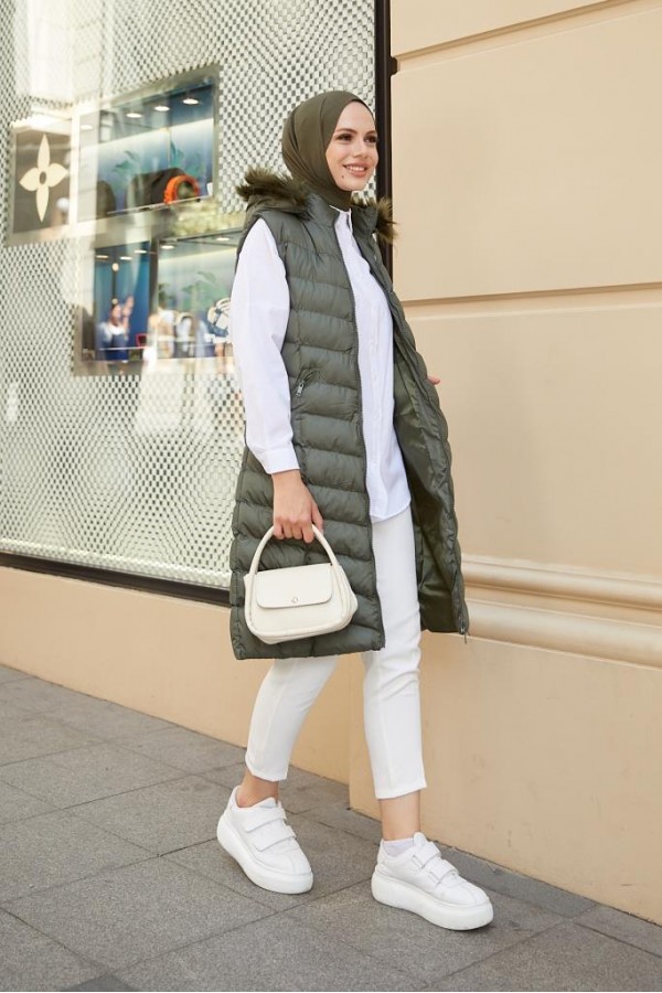 Kapüşonlu Tesettür Şişme Yelek Haki 1702 Kapüşonlu Tesettür Şişme Yelek Haki 1702