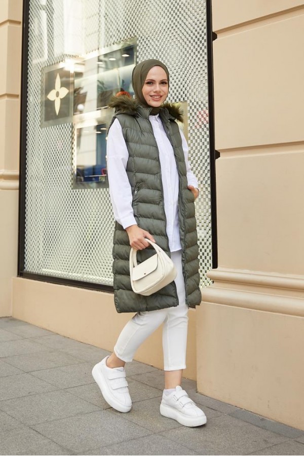 Kapüşonlu Tesettür Şişme Yelek Haki 1702 Kapüşonlu Tesettür Şişme Yelek Haki 1702