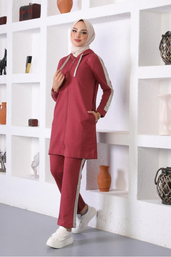 Sim Şerit Detaylı İkili Tesettür Takım Vişne 31017 Sim Şerit Detaylı İkili Tesettür Takım Vişne 31017