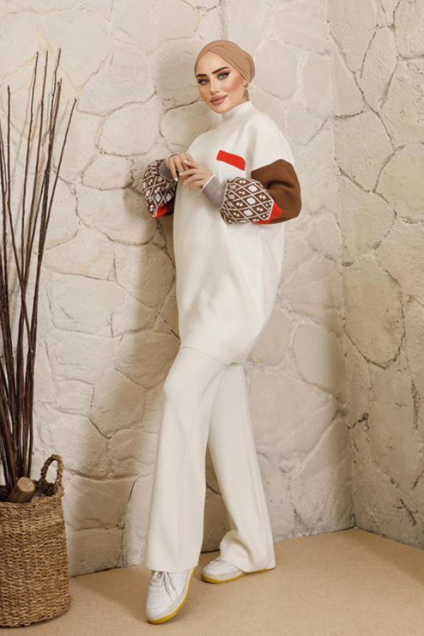  Yarım Balıkçı Yaka Triko Takım Ekru 2999