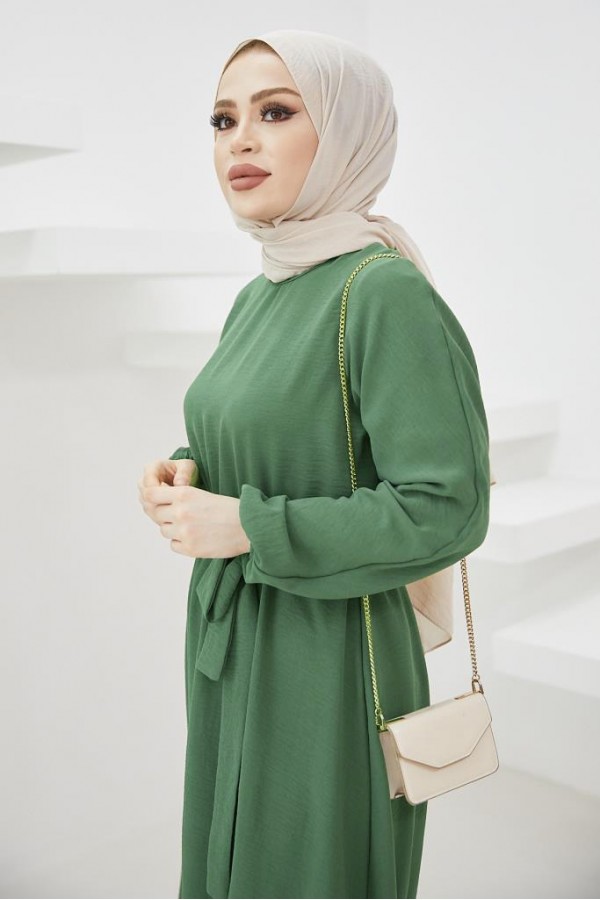 Tesettür Elbise Zümrüt Yeşili 424-1 Tesettür Elbise Zümrüt Yeşili 424-1