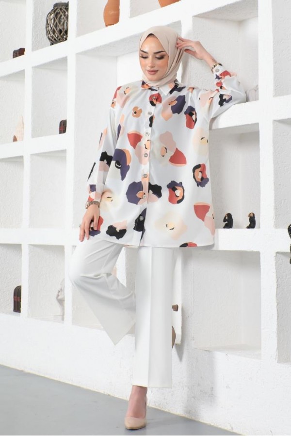 Desenli Tesettür Gömlek Ekru 8888 Desenli Tesettür Gömlek Ekru 8888