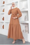 Sıfır Yaka Beli Kuşaklı Tesettür Elbise Camel 411 Sıfır Yaka Beli Kuşaklı Tesettür Elbise Camel 411