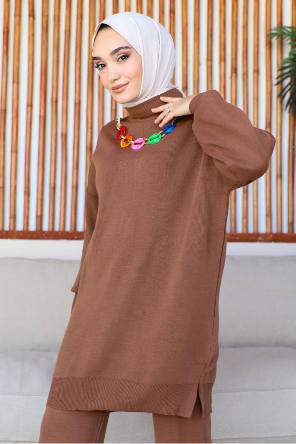  Renkli Kolye Detaylı Triko Takım Taba 11016-86