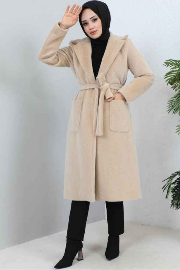 Beli Kuşaklı Kürk Kaban Bej 1069 Beli Kuşaklı Kürk Kaban Bej 1069