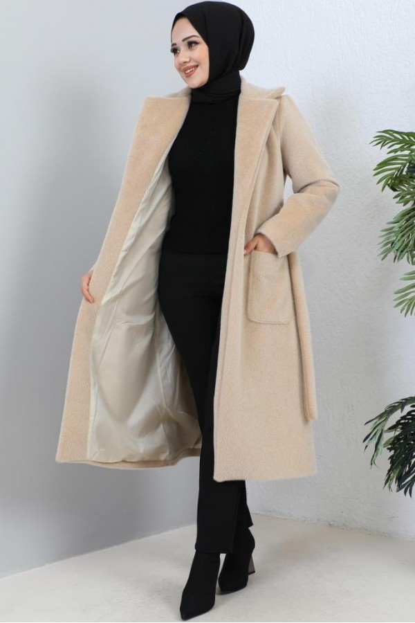 Beli Kuşaklı Kürk Kaban Bej 1069 Beli Kuşaklı Kürk Kaban Bej 1069