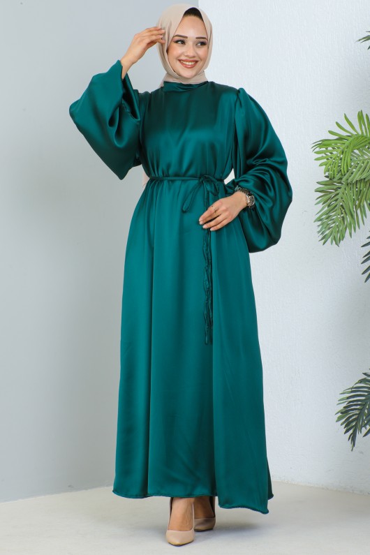 2069 Uzun Saten Elbise Zümrüt Yeşili
