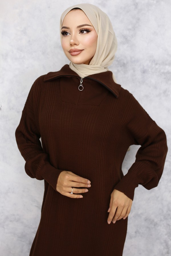 Yakası Fermuarlı Fitilli Triko Elbise Kahverengi 11028-09 Yakası Fermuarlı Fitilli Triko Elbise Kahverengi 11028-09
