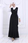 Çizgi Detaylı Broşlu Elbise Siyah 4002 Çizgi Detaylı Broşlu Elbise Siyah 4002