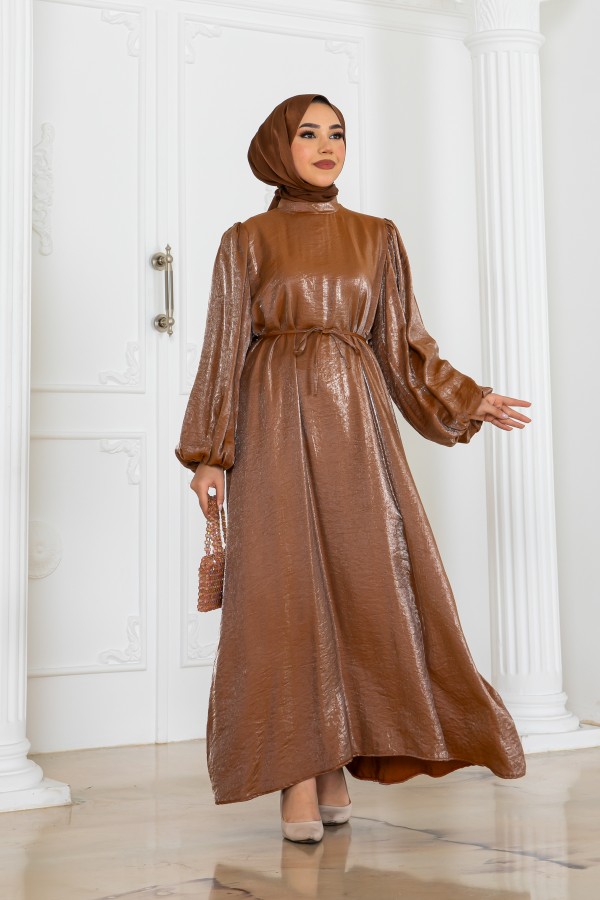 Parlak Saten Elbise Camel 2025 Parlak Saten Elbise Camel 2025