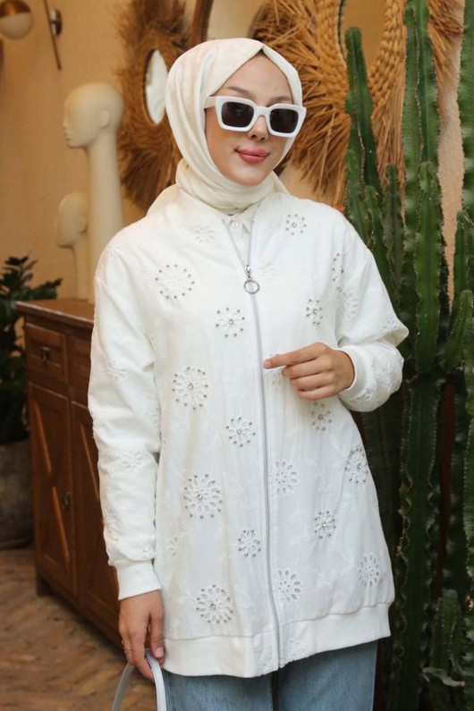 Taş İşlemeli Brode Hırka Beyaz 2000