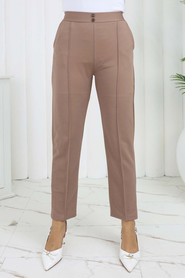 Çift Düğme Detaylı Cepli Havuç Pantolon Vizon 3045 Çift Düğme Detaylı Cepli Havuç Pantolon Vizon 3045