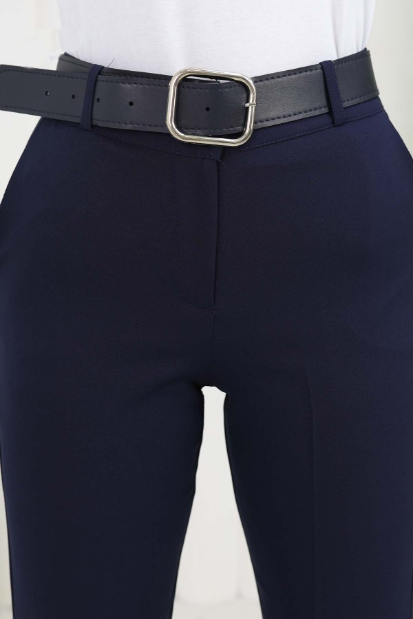 Kemerli İspanyol Paça Pantolon Lacivert 6538 Kemerli İspanyol Paça Pantolon Lacivert 6538