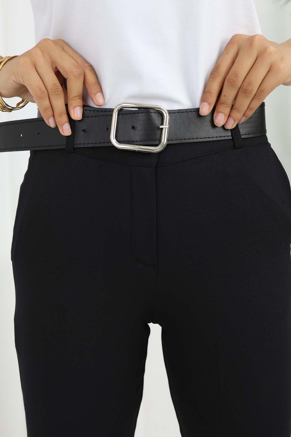Kemerli İspanyol Paça Pantolon Siyah 6538 Kemerli İspanyol Paça Pantolon Siyah 6538