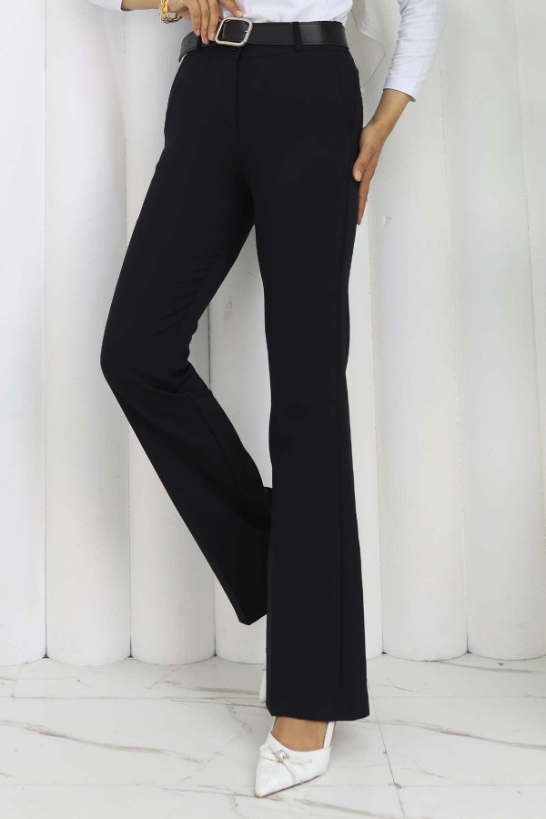 Kemerli İspanyol Paça Pantolon Siyah 6538 Kemerli İspanyol Paça Pantolon Siyah 6538