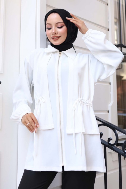 Beli Büzgülü Fermuarlı Kısa Kap Beyaz 3243 Beli Büzgülü Fermuarlı Kısa Kap Beyaz 3243