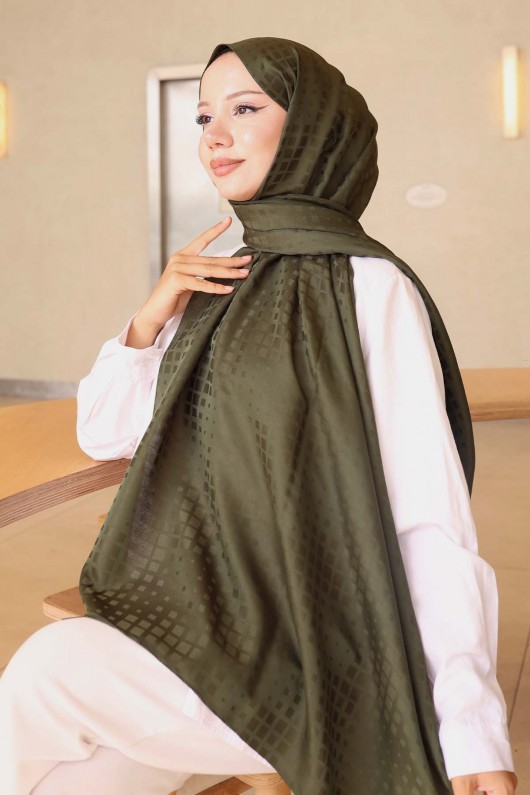 Desenli Jakarlı Şal Haki İpk107