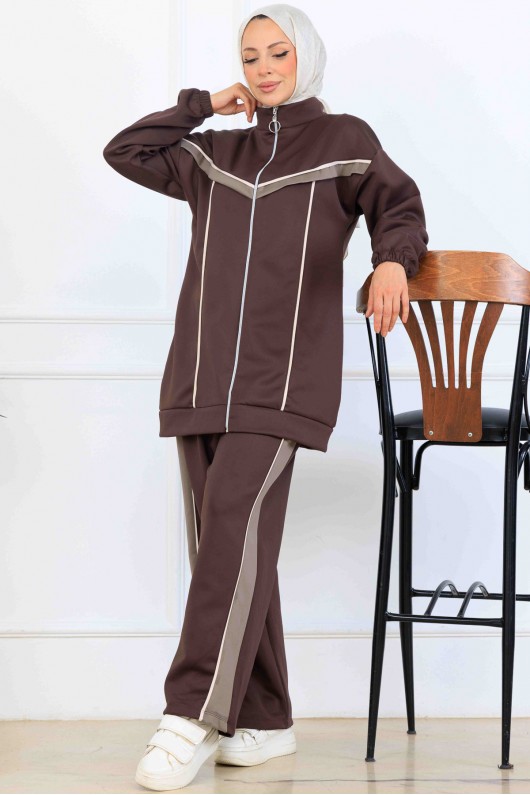 Şerit Detaylı Scuba İkili Takım N5347 Kahverengi Şerit Detaylı Scuba İkili Takım N5347 Kahverengi