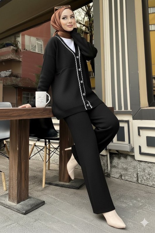 Şerit Detaylı Triko Ceket Takım H25302 Siyah Şerit Detaylı Triko Ceket Takım H25302 Siyah