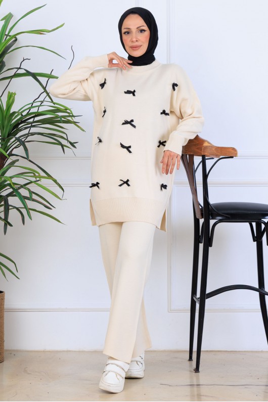 Fiyonk Detaylı Triko Takım S1106 Taş Rengi Fiyonk Detaylı Triko Takım S1106 Taş Rengi