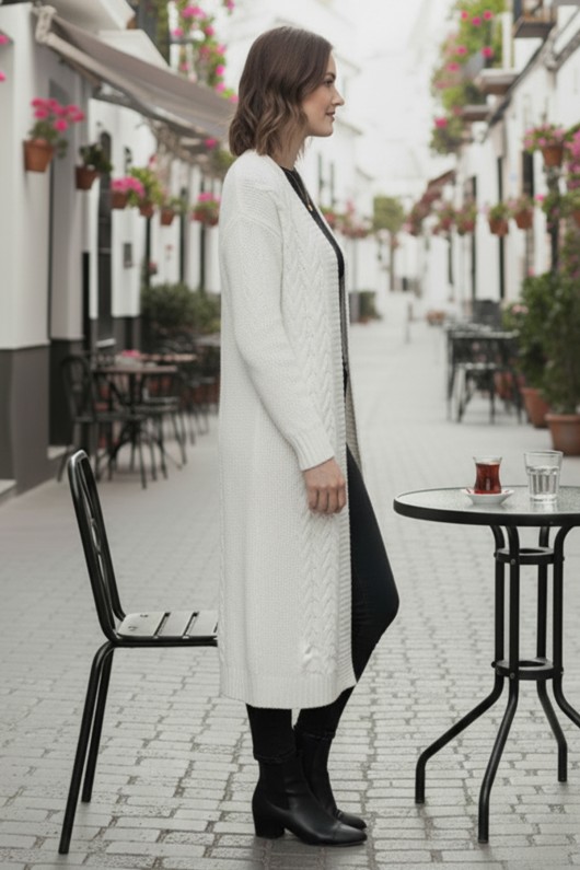 Örgü Desenli Uzun Triko Hırka R4251 Ekru Örgü Desenli Uzun Triko Hırka R4251 Ekru