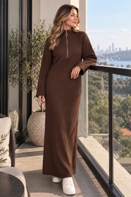 Yakası Fermuarlı Fitilli Triko Elbise K3067 Kahverengi
